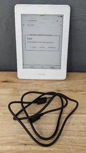 lot 890 image: Amazon Kindle E-Reader in White N