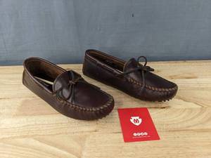 lot 121K image: Minnetonka Shoes Mens Size 11 N