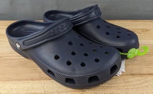 lot 41K image: Brand New Crocs Shoes Mens Size 7Womens 9 Navy X