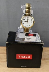 lot 17K image: New Timex Womens Easy Reader Classic 30 mm Watch with Two-Tone Expansion Band N