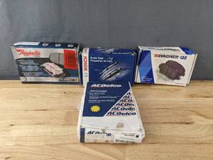 lot 139 image: New AC Delco, Bosch, Wagner, and Raybestos Brake Pads S