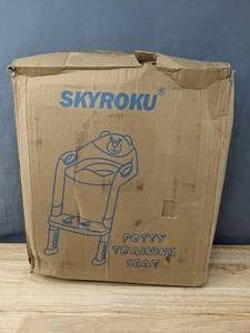 lot 132 image: Brand New Skyroku Potty Training Seat S