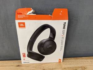 lot 42 image: JBL Tune 520BT Wireless Bluetooth Headphones N