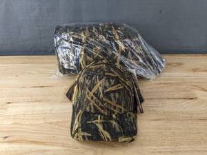 lot 21K image: 12 Brand New Advantage Series Ltd. Shadow Grass Hats Flexfit L-XXL A