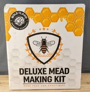 lot 948 image: Brand New Bold ILand Deluxe Mead Making Kit L