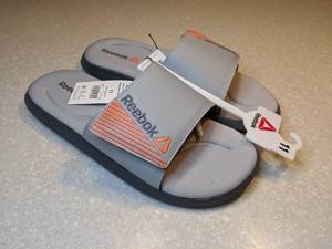 lot 455 image: New Mens Reebok Slip On Sandals Gray Orange Size 11 P