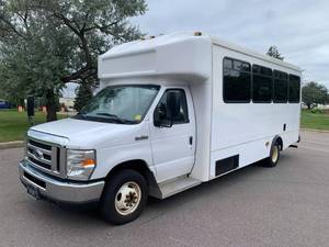 2017 Ford E450 Super Duty