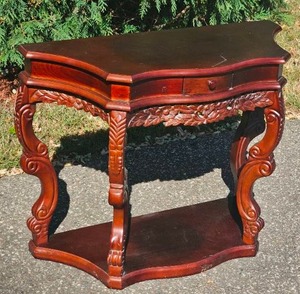 lot 32 image: Handsome Napoleon III Consol Table