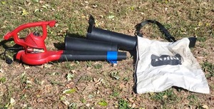 lot 78 image: Toro Ultra Lawn BlowerVacuum - 51609