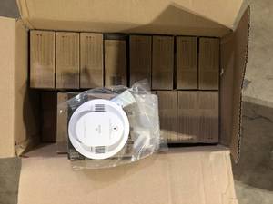 Lot of Kidde Code One Hardwired Interconnectable Smoke & Carbon Monoxide Detector with AA Battery Backup   Customer Returns See Pictures