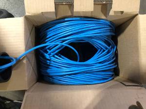 Southwire 500 ft. Blue 234 Solid CU CAT6 CMR (Riser) Data Cable   Customer Returns See Pictures