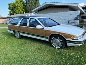 1996 Roadmaster Estate Wagon Collectors Edition Lowered Reserve