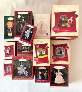 lot 62 image: WIZARD OF OZ - HALLMARK KEEPSAKES Ornament Bundle including Horse of a Different Color