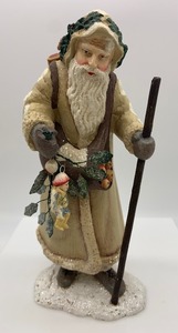 lot 48 image: DEPARTMENT 56 - Christmas Kris Kringle Sculpture with Walking Stick - w Original Box