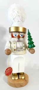 lot 94 image: STEINBACH Volkskunst Germany NUTCRACKER - White with Gold