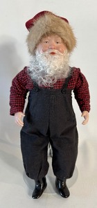 lot 103 image: Artisan PATTY GOHMAN - Past and Presents -  Felt Doll - Nicholas