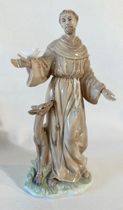 lot 107 image: Vintage VALENCIA By ROMAN Porcelain Figurine - Heavenly Glory - With Original Box