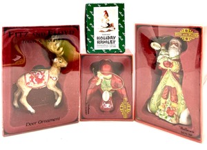 lot 145 image: FITZ AND FLOYD TOWN & COUNTRY Ornaments, Bell & Figurine. NIB - QTY 4