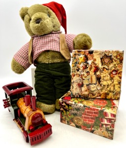 lot 164 image: Holiday Themed Stuffed Teddy, Toy Train & Nesting Boxes