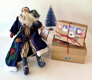 lot 178 image: Glad Tidings Includes ENESCO Santa Figure and Bottle Brush Tree