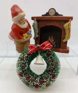 lot 288 image: Vintage CHRISTMAS Santa, Wreath Ornament and Dollhouse Fireplace - West Germany
