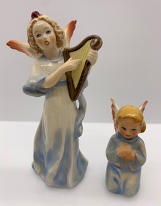 lot 319 image: Pair Vintage GOEBEL Angel Figurines - West Germany