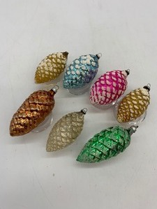 lot 190 image: Vintage Frosted Glass Pinecone Ornaments - QTY 7