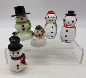 lot 210 image: GLASS Snowman Figurines - QTY 5