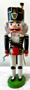 lot 258 image: Handmade ORIGINAL ERZGEBIRGE German Wooden Nutcracker - Black Jacket