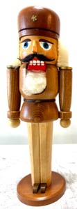 lot 259 image: HANDARBEIT aus dem ERZGEBIRGE German Wooden Nutcracker