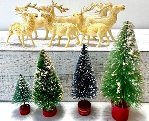 lot 369 image: Vintage Celluloid Reindeer - QTY 7 & Bottle Brush Christmas Trees - Qty 4