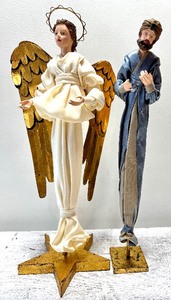 lot 394 image: Vintage Philippines Angel and Man Figure