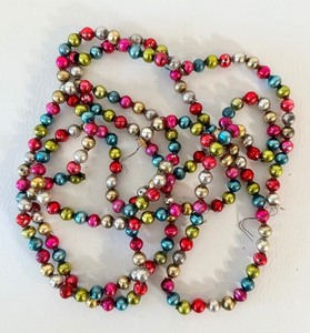 lot 218 image: Vintage Christmas Glass Beaded Garland - Multi Colored