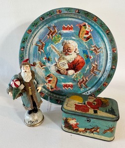 lot 227 image: Fabulous Vintage Antique Tin Plate, 1920s TINDECO Santa Container and Santas World Figurine