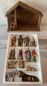 lot 451 image: Vintage Creche Nativity including KAUDERS - Germany Figurines