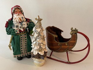 lot 470 image: POSSIBLE DREAMS Santa and KURT ADLER Wood and Faux Fur Lined Sleigh