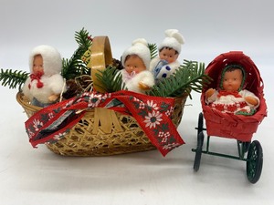 lot 340 image: Vintage MINI GERMAN Dolls with Carriage and Basket