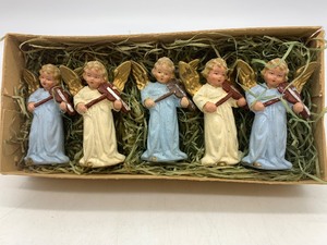 lot 421 image: Vintage WEST GERMANY Set of 5 Angels