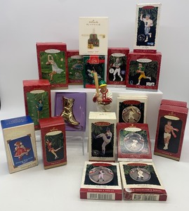 lot 434 image: Vintage HALLMARK Keepsake Sports Ornaments with Baseball Figurine
