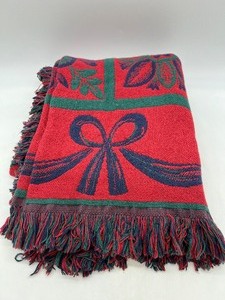 lot 436 image: New GOODWIN WEAVERS Throw Blanket - 100% Cotton - Red with Blue Bows