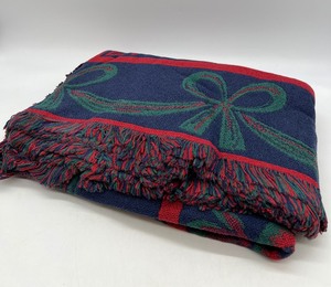 lot 437 image: New GOODWIN WEAVERS Throw Blanket - 100% Cotton - Blue with Green Bows