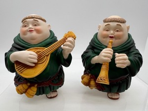 lot 515 image: Pair of DEPARTMENT 56 Merry Makers Figurines - Friars  Monks