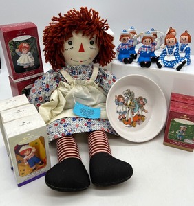 lot 526 image: RAGGEDY ANN Doll with Ornaments and Bowl