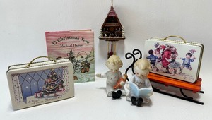lot 493 image: Assorted Christmas Variety including VINTAGE ENESCO Figures and ROMAN Cuckoo Ornament