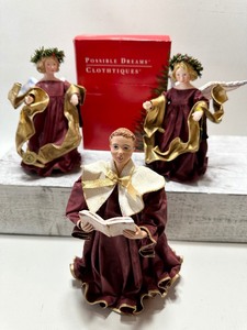 lot 534 image: Pair of POSSIBLE DREAMS CLOTHTIQUE Angels and Choir Boy
