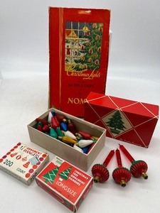 lot 192 image: Vintage CHRISTMAS Light Bulbs including NOMA, MAZDA and Bubble