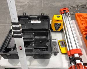 lot 61 image: CSTBerger LMH Automatic Self-Leveling Rotary Laser Kit