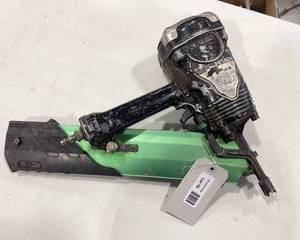 lot 76 image: Hitachi NR90AD Clip Head Pneumatic Framing Nailer