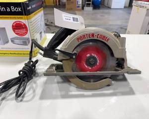 lot 97 image: Porter Cable 7 14 Circular Saw