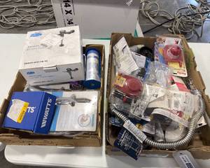 lot 105 image: Miscellaneous Plumbing Assortment